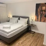 Cityapartments Klimatisiert Πανσιόν Φριντρισχάφεν