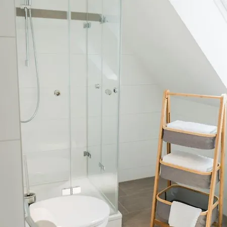 Cityapartments Klimatisiert Гостевой дом Фридрихсхафен