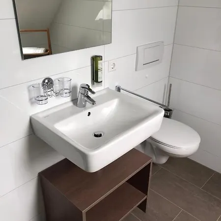 Cityapartments Klimatisiert 3* 腓特烈港