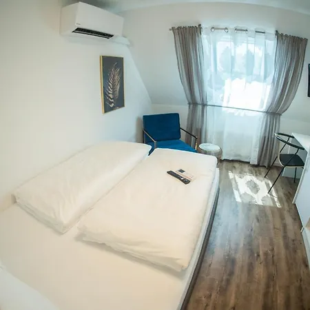 Cityapartments Klimatisiert 招待所 腓特烈港