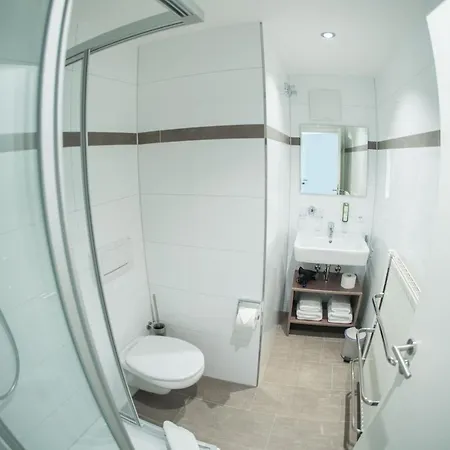 Cityapartments Klimatisiert 3* 腓特烈港